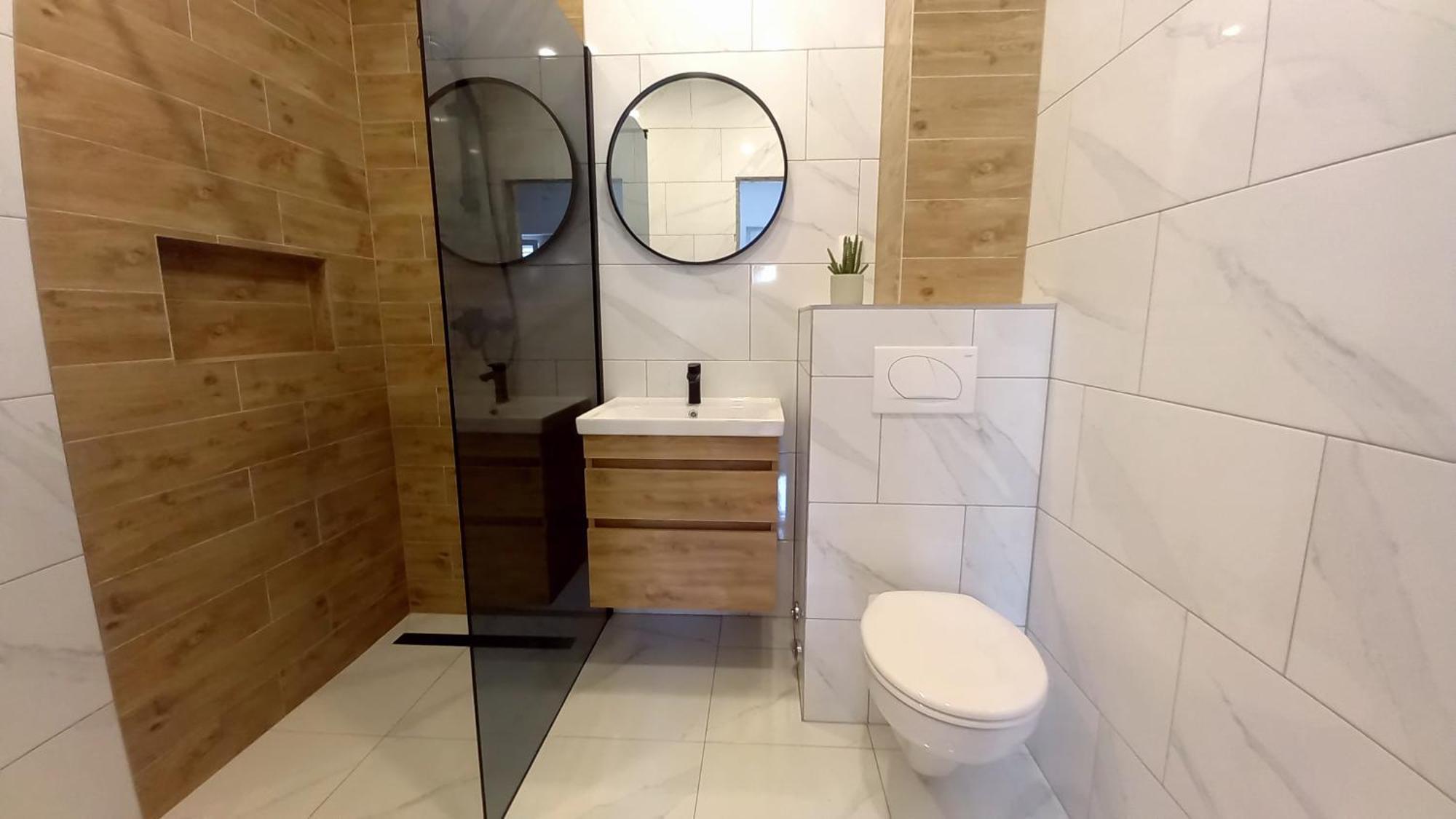 Apartmani Omrcen Baška Voda Quarto foto